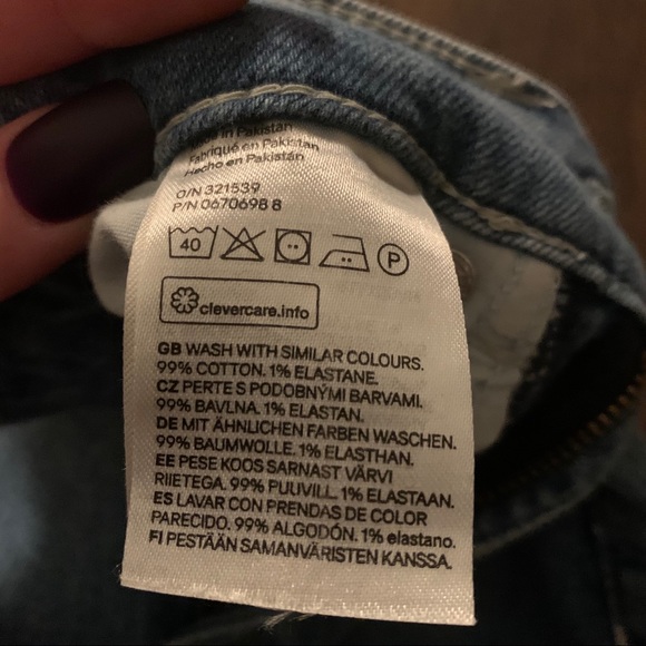 New H&M High Waisted Jeans - Picture 7 of 7